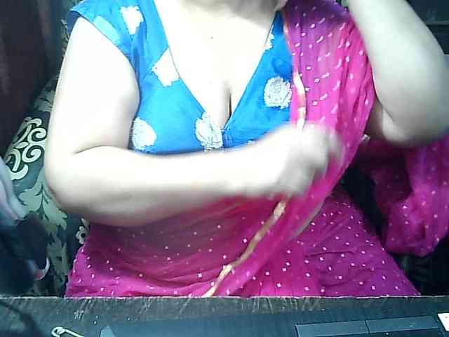 Indianbhabhimilf40 webcam