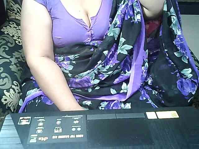 Indianbhabhimilf40 webcam