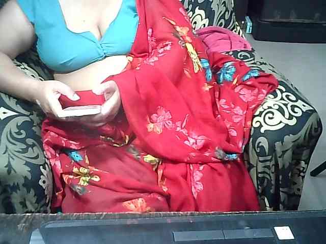 Indianbhabhimilf40 webcam