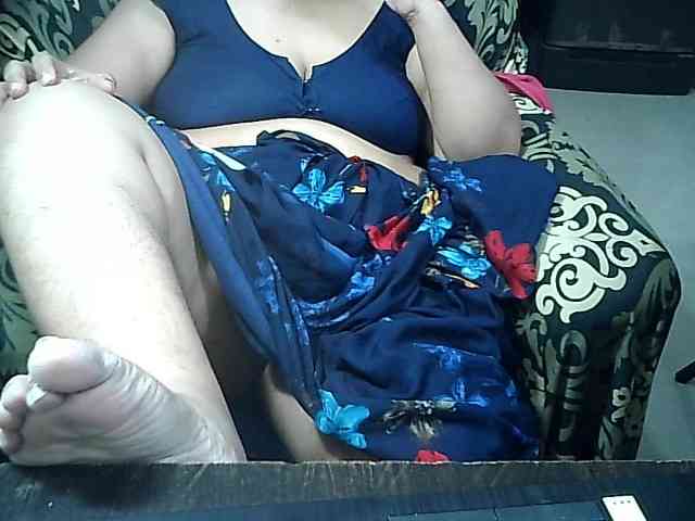 Indianbhabhimilf40 webcam