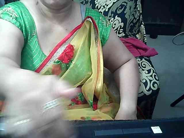 Indianbhabhimilf40 webcam