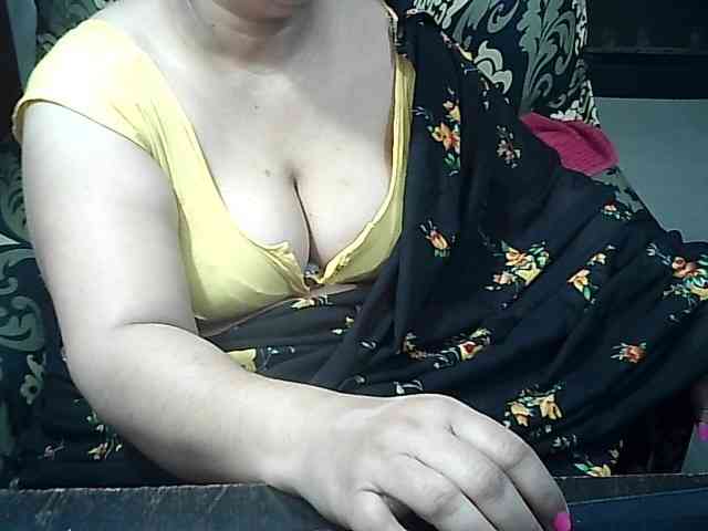 Indianbhabhimilf40 webcam