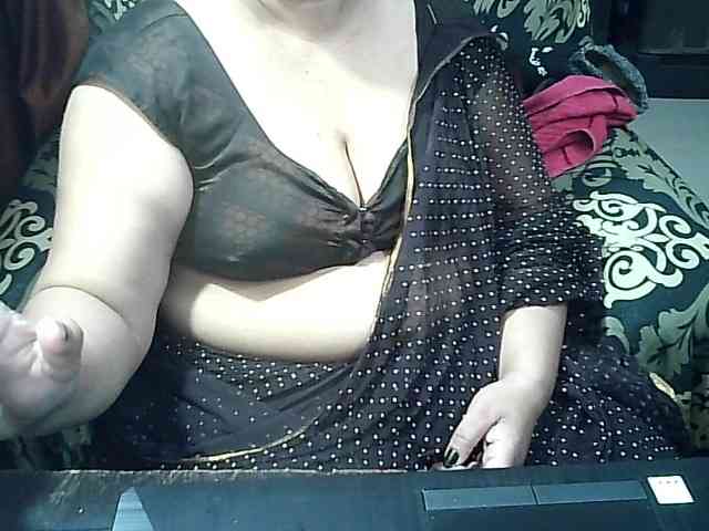 Indianbhabhimilf40 webcam