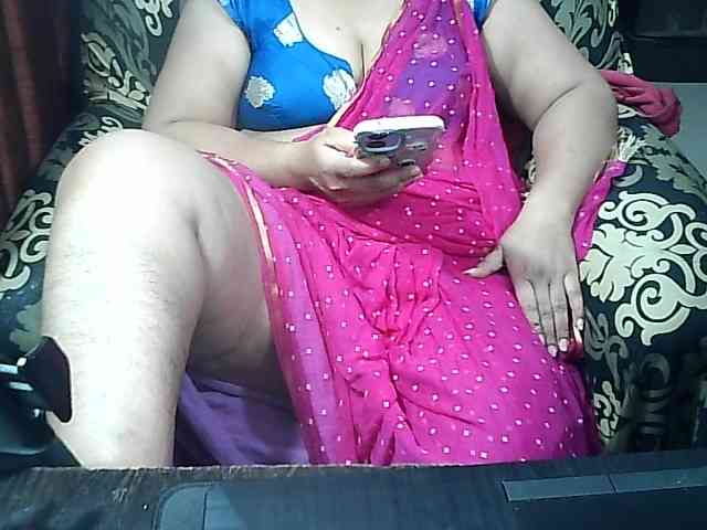 Indianbhabhimilf40