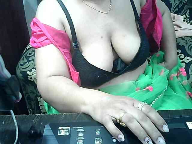 Indianbhabhimilf40