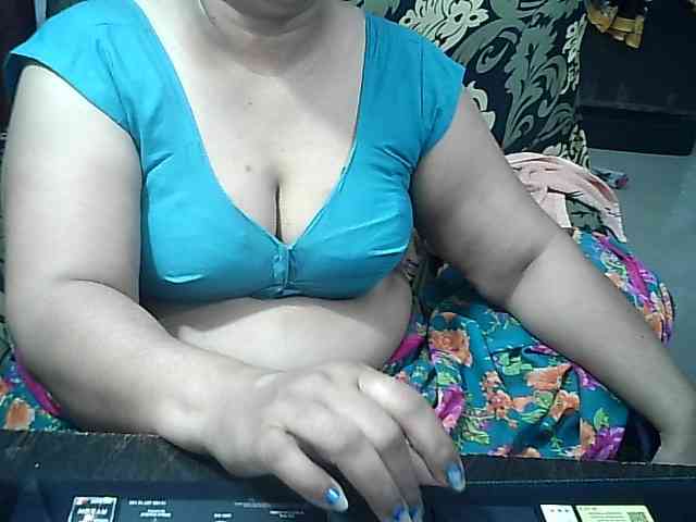 Indianbhabhimilf40 webcam
