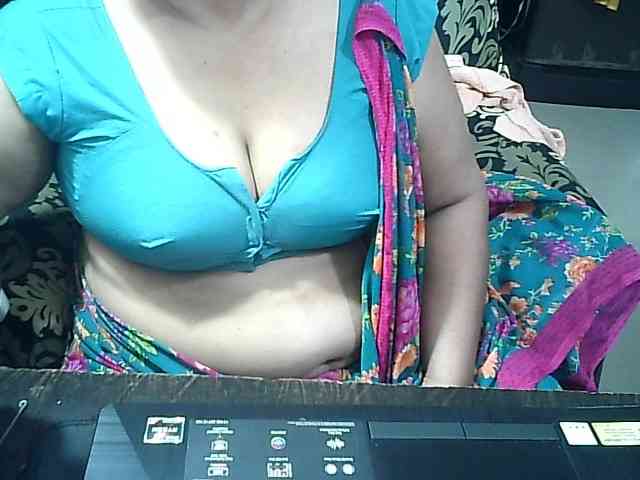 Indianbhabhimilf40 webcam