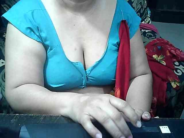 Indianbhabhimilf40 webcam