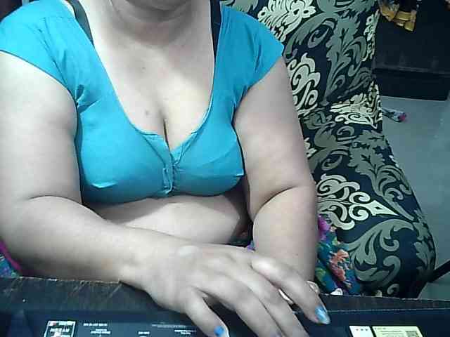 Indianbhabhimilf40 webcam