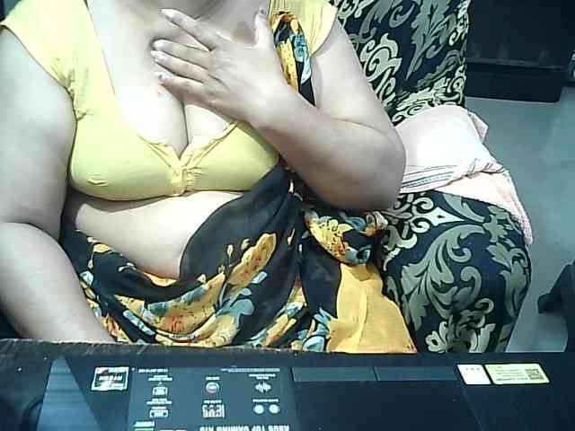 Indianbhabhimilf40 webcam
