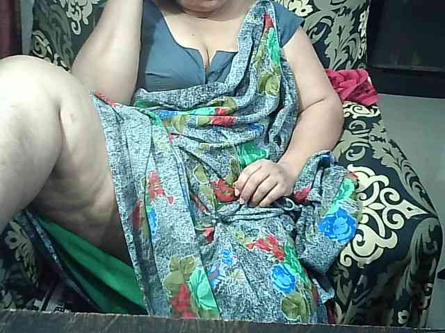 Indianbhabhimilf40 webcam