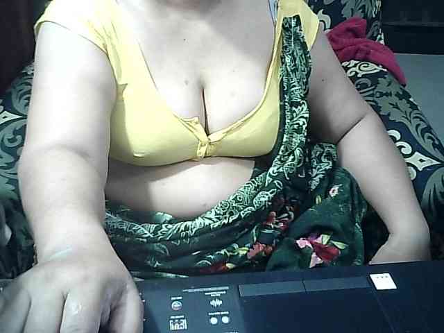 Indianbhabhimilf40 webcam