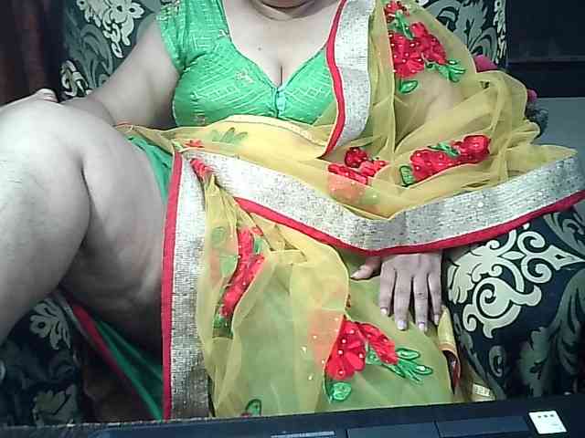 Indianbhabhimilf40 webcam