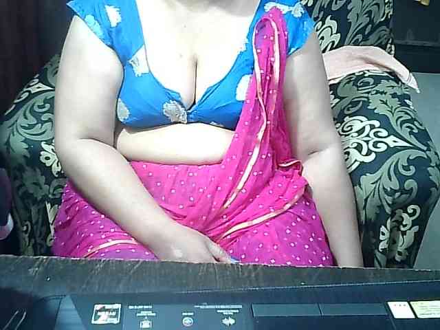 Indianbhabhimilf40 webcam