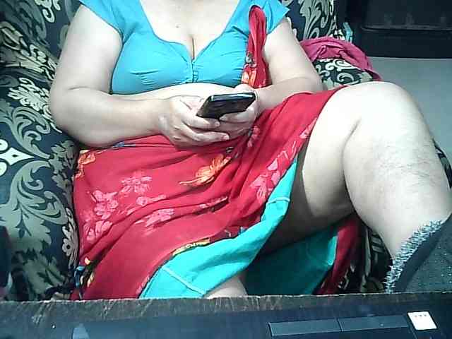 Indianbhabhimilf40 webcam