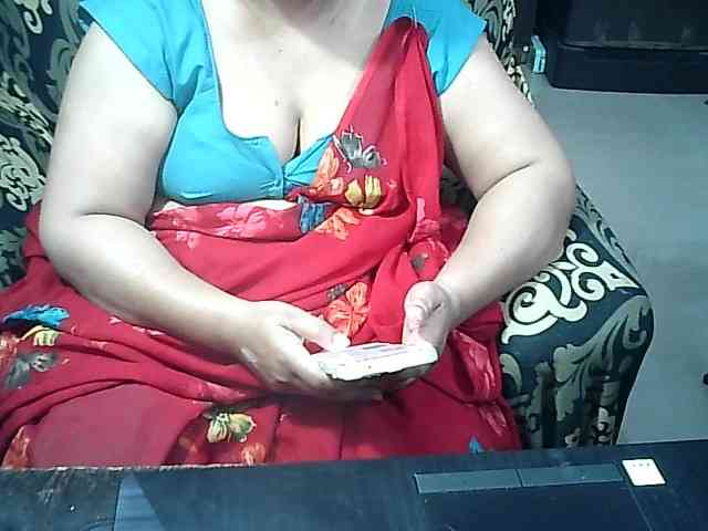 Indianbhabhimilf40 webcam