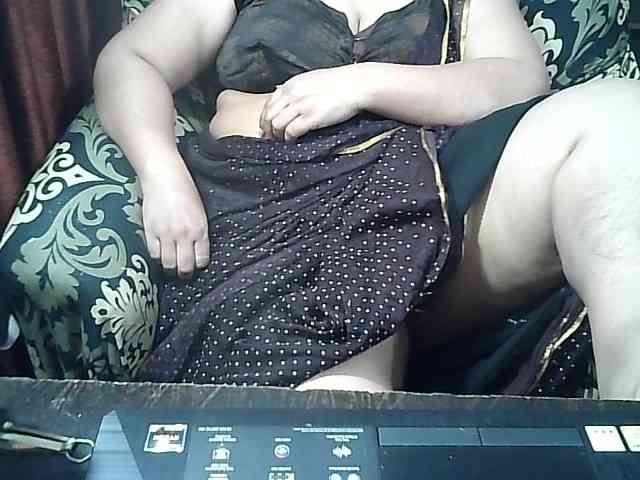 Indianbhabhimilf40 webcam