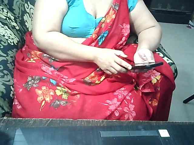 Indianbhabhimilf40 webcam