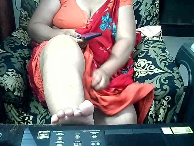 Indianbhabhimilf40 webcam