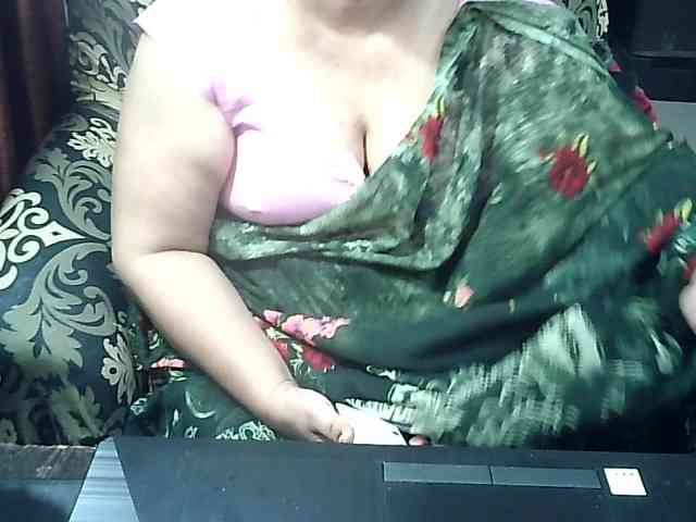 Indianbhabhimilf40 webcam