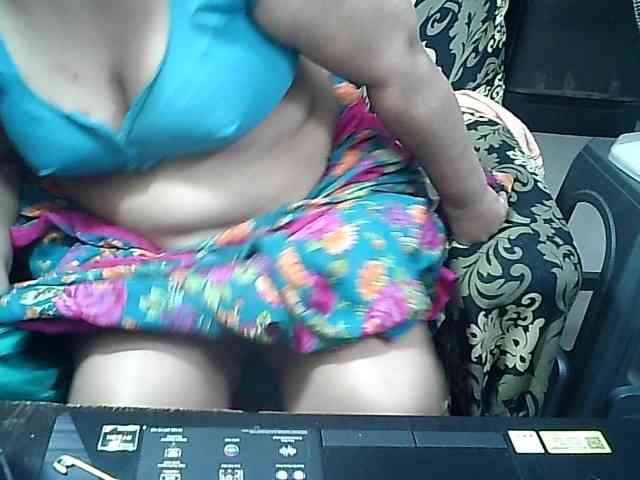 Indianbhabhimilf40 webcam