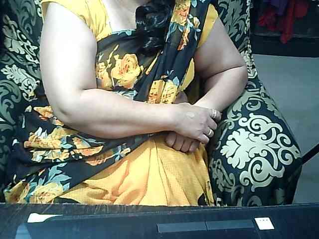 Indianbhabhimilf40 webcam
