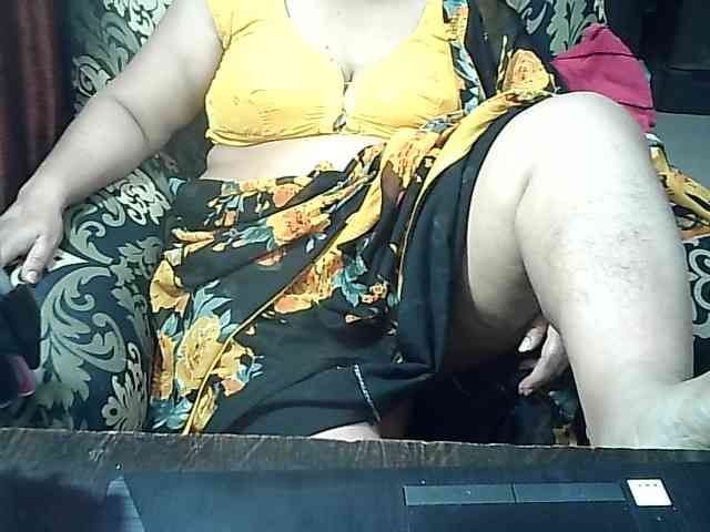 Indianbhabhimilf40 webcam