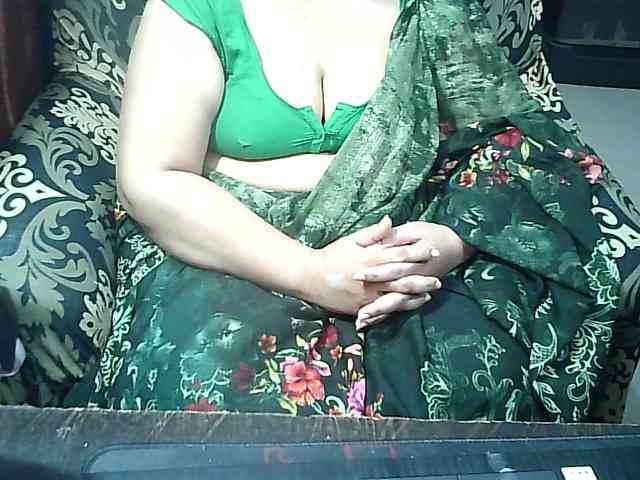 Indianbhabhimilf40 webcam