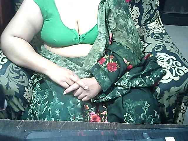 Indianbhabhimilf40 webcam