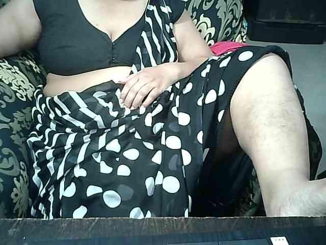 Indianbhabhimilf40 webcam