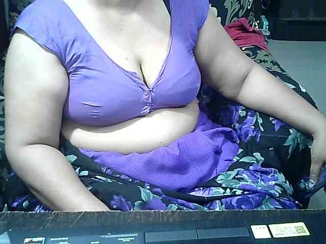 Indianbhabhimilf40 webcam