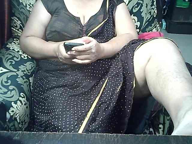 Indianbhabhimilf40 webcam