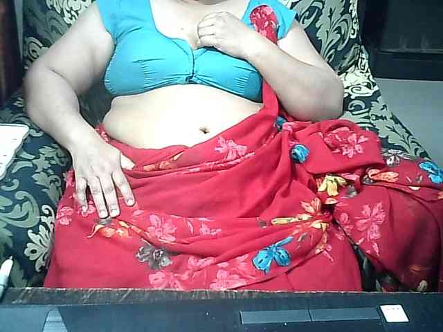 Indianbhabhimilf40 webcam