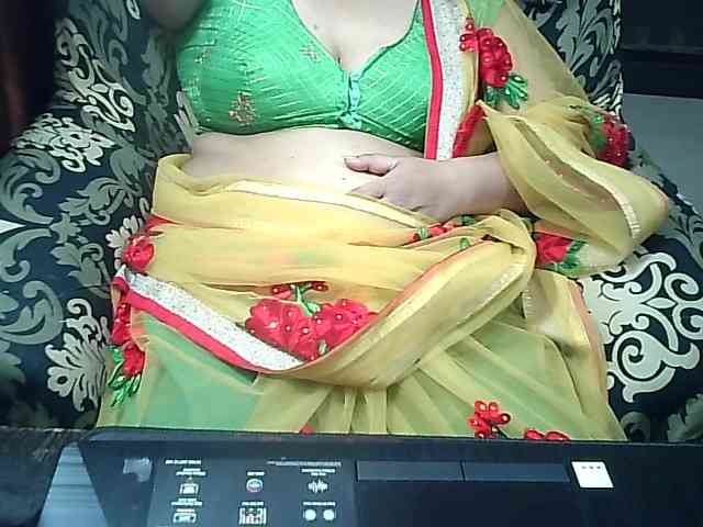 Indianbhabhimilf40 webcam