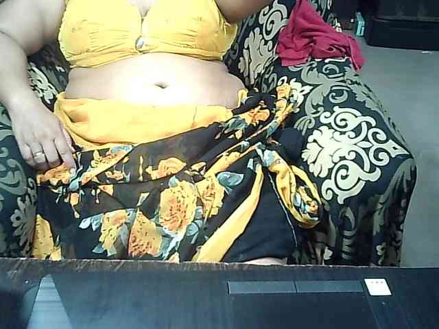 Indianbhabhimilf40 webcam