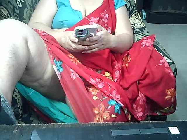 Indianbhabhimilf40 webcam
