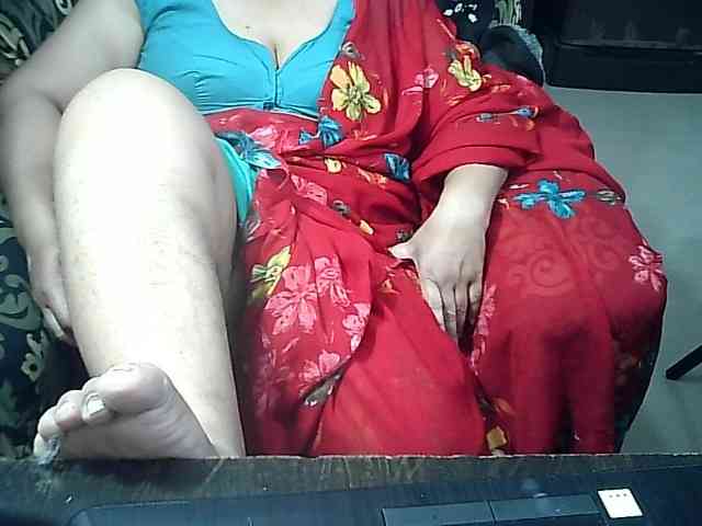 Indianbhabhimilf40 webcam