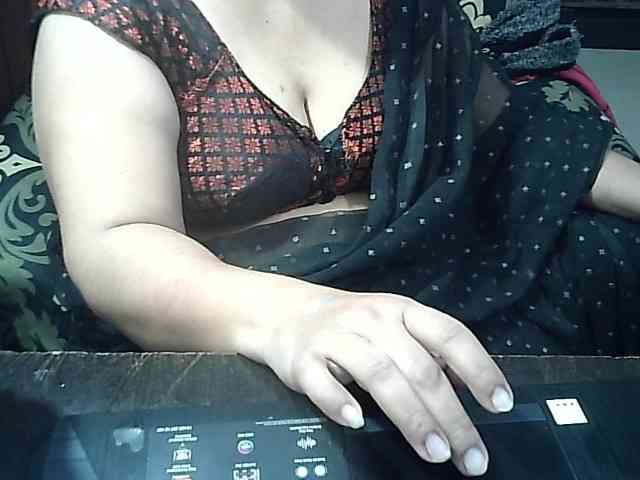 Indianbhabhimilf40 Indianbhabhimilf40