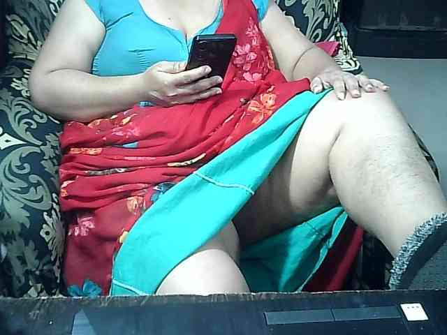 Indianbhabhimilf40 webcam