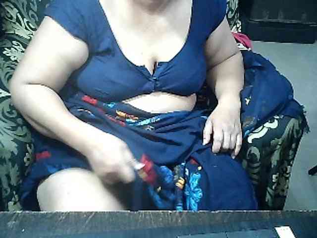 Indianbhabhimilf40 webcam