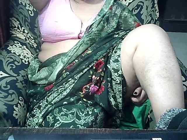 Indianbhabhimilf40 webcam