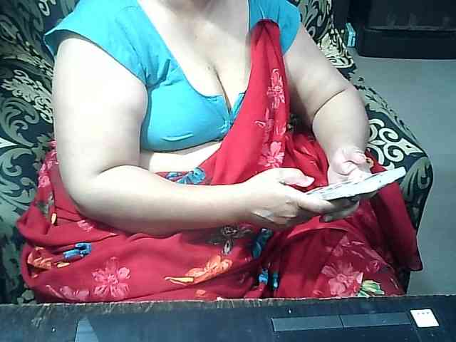 Indianbhabhimilf40 webcam