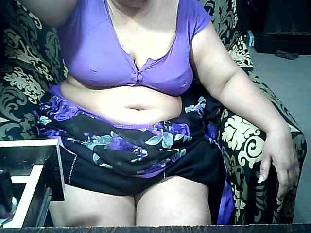 Indianbhabhimilf40 webcam