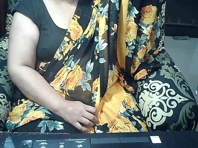 Indianbhabhimilf40 Indianbhabhimilf40