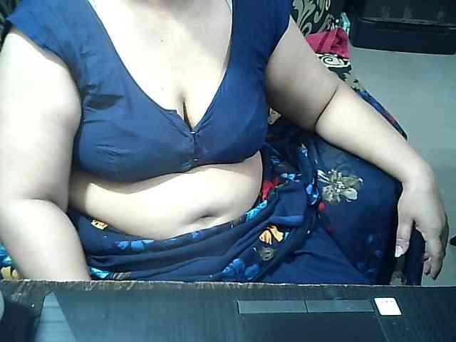 Indianbhabhimilf40 webcam