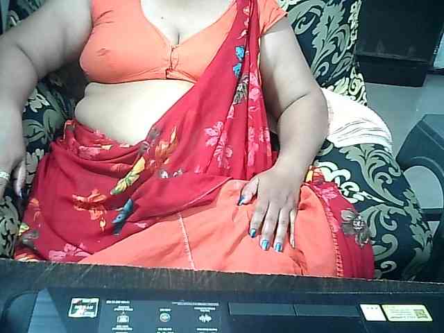 Indianbhabhimilf40 webcam
