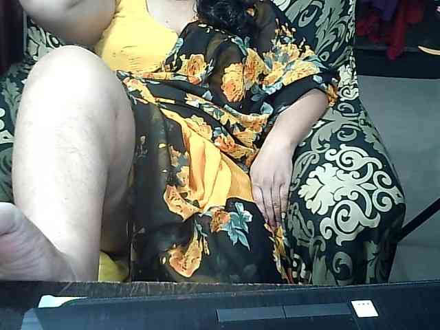Indianbhabhimilf40 webcam