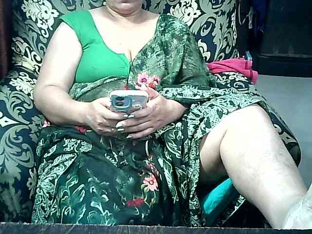 Indianbhabhimilf40 webcam