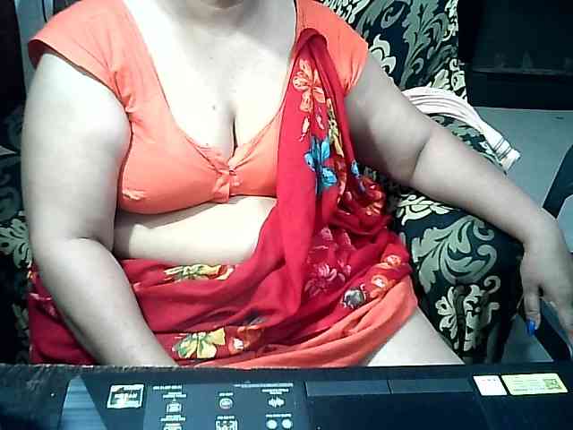 Indianbhabhimilf40 webcam