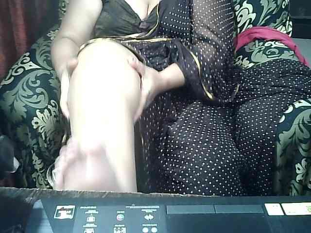 Indianbhabhimilf40 webcam